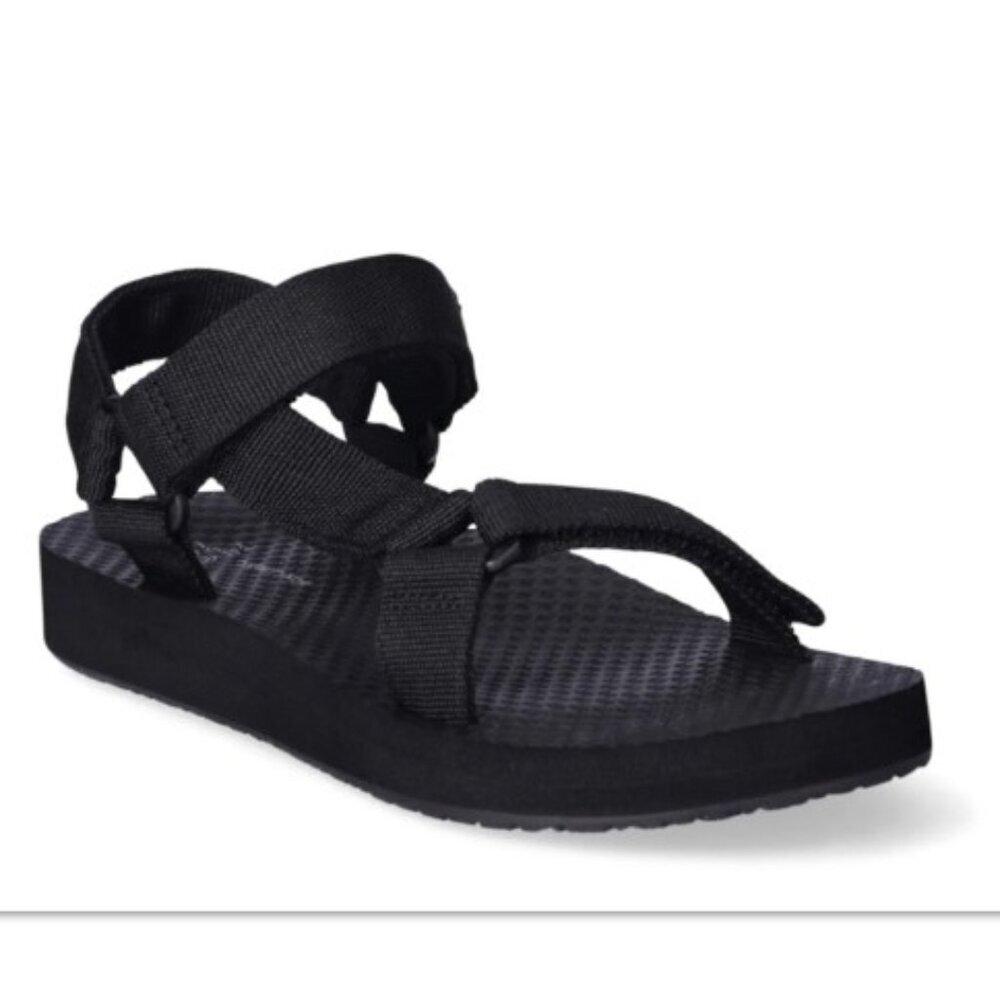 Time and Tru Black Cushioned/strappy sandals